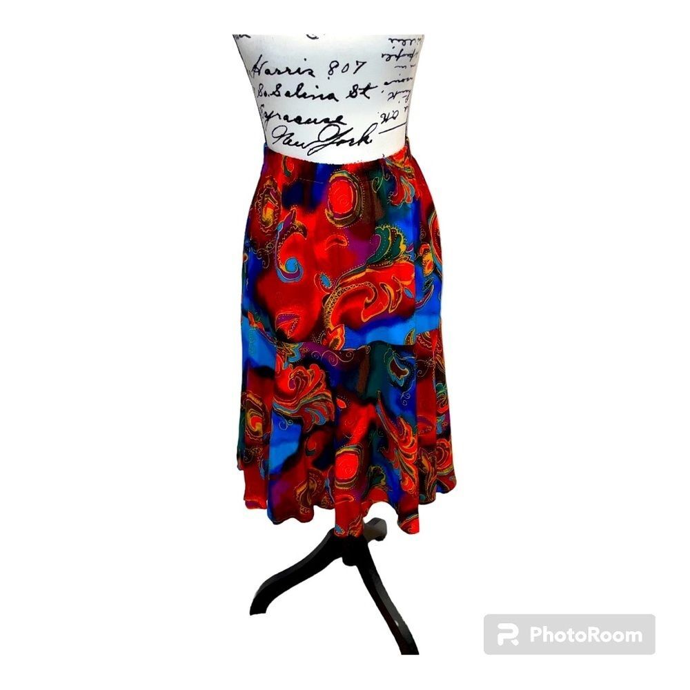 Beautiful vintage swirl multicolored mini pull on elastic waist skirt